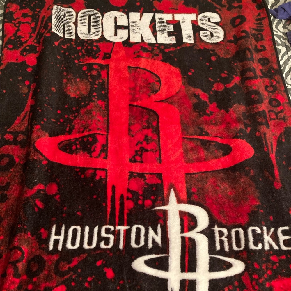 NBA Houston Rockets Splatter Raschel Throw Blanket